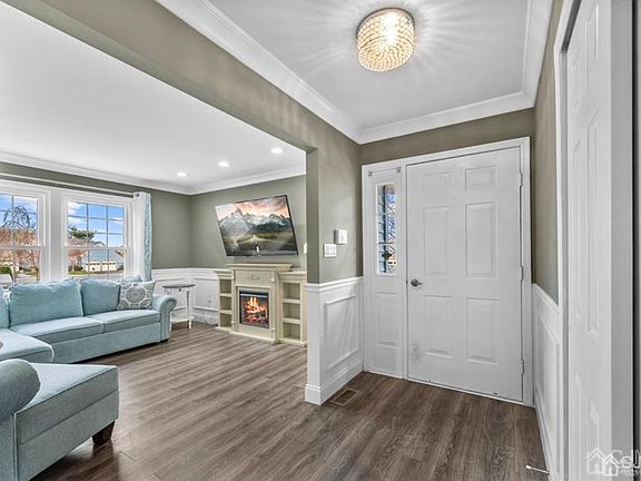 3rd image of 170 Concordia Cir #A