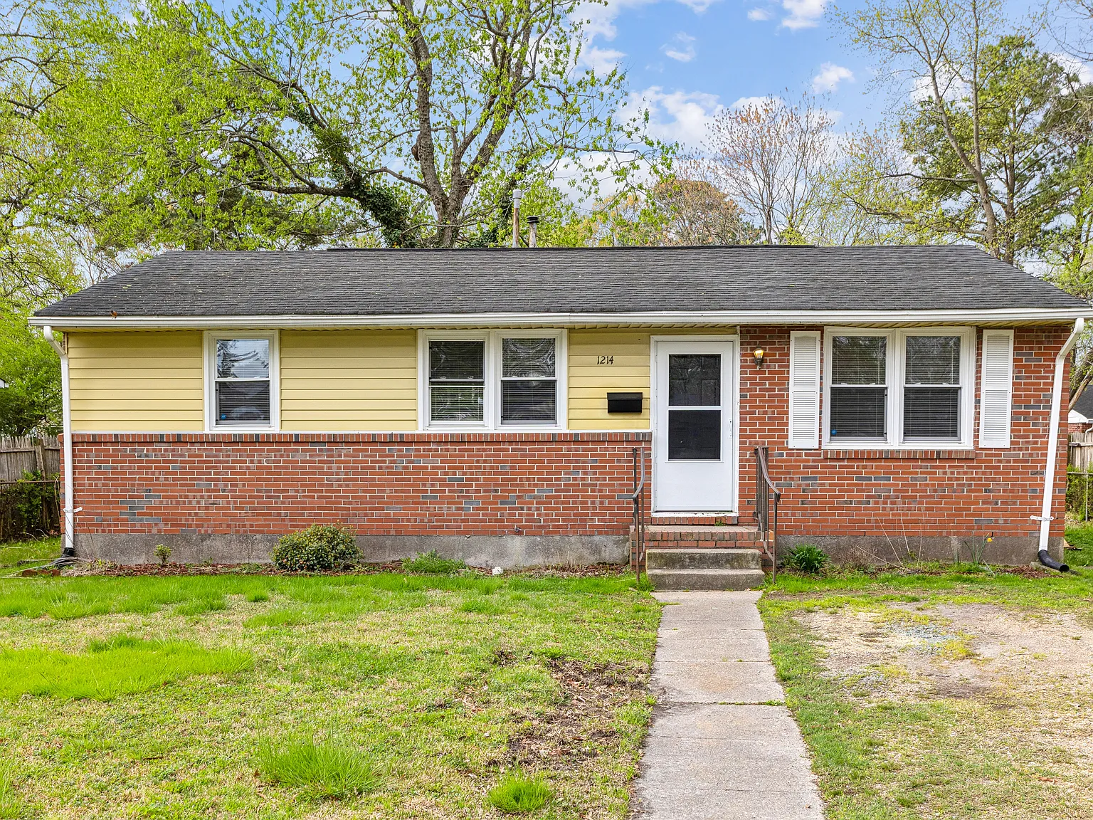3 bed, 1014 sqft, $1,750 — Photo 2
