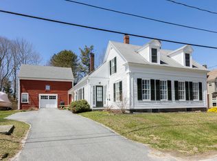 6 Harraseeket Rd, Freeport, ME 04032
