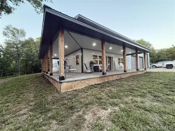24120 Arlene Ln, Warrenton, MO 63383