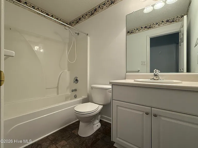 4907 Creek Bottom Ct — Photo 9