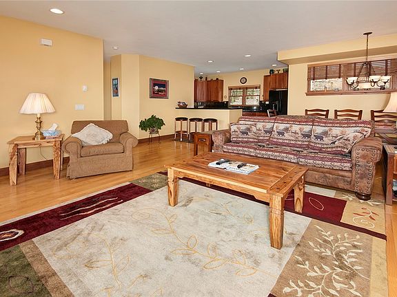 5th image of 70 Oak Lane UNIT 70