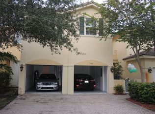 5446 NW 112th Path, Doral, FL 33178