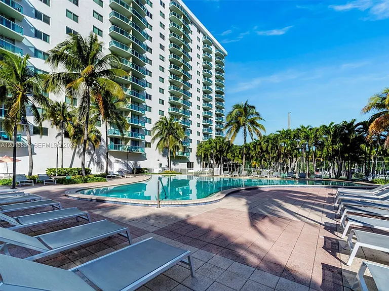 19380 Collins Ave #1020 — Photo 15