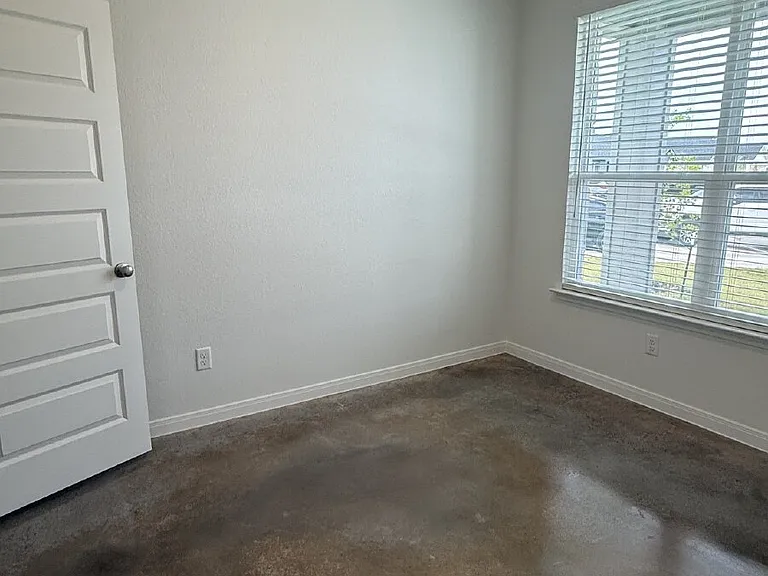 2015 Bear Grass Ridge Rd #B — Photo 8
