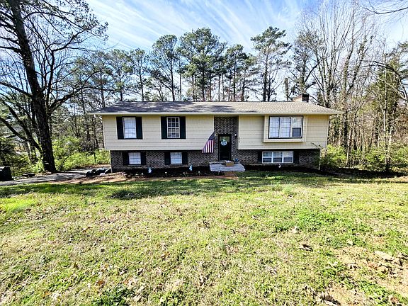 2nd image of 2819 Vista Dr NW