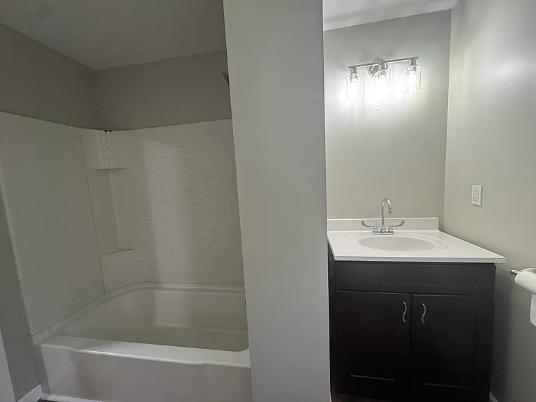 36 School St #1 — Photo 4