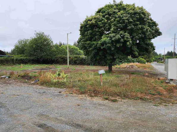 308 Olive St, Crescent City, CA 95531