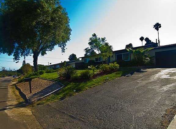2nd image of 816 Highland Dr