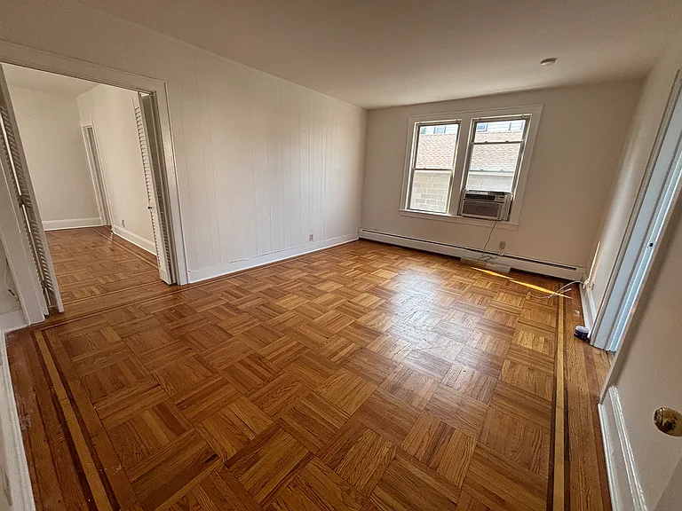 115 Cowles Ave #1 — Photo 1