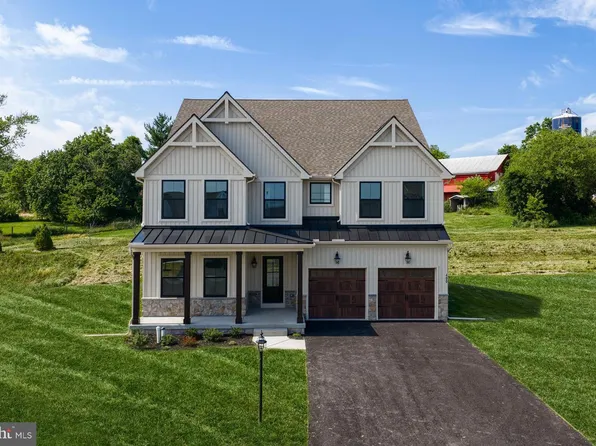 400 Cori Dr, Gilbertsville, PA 19525