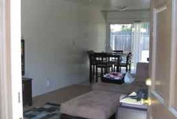 2nd image of 448 B St APT 8