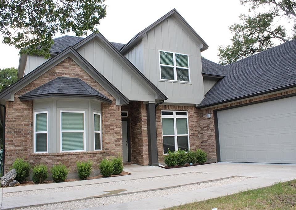 1st image of 140 Augusta Dr