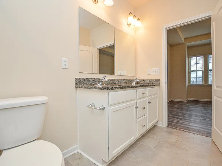 313 Annandale Dr — Photo 23