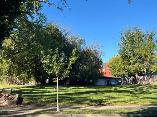 1621 Greenup St, Covington, KY 41011