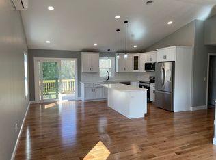 673 N Main St, Orange, MA 01364