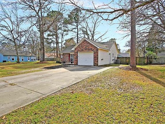 2nd image of 8475 William Moultrie Dr