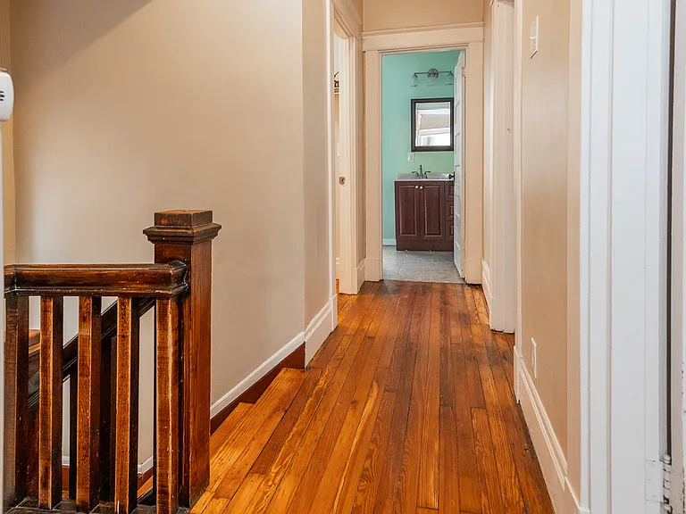 1609 Westfield St — Photo 7