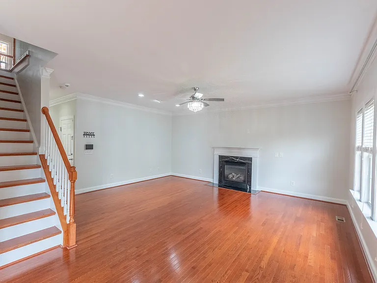 25 Forest Creek Dr — Photo 7