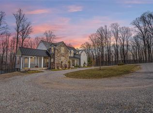 2757 Wassergass Rd, Hellertown, PA 18055