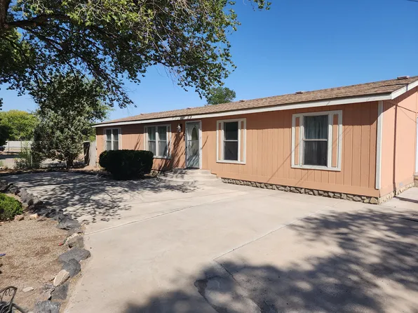 1629 Bonaguidi Rd SW, Albuquerque, NM 87105
