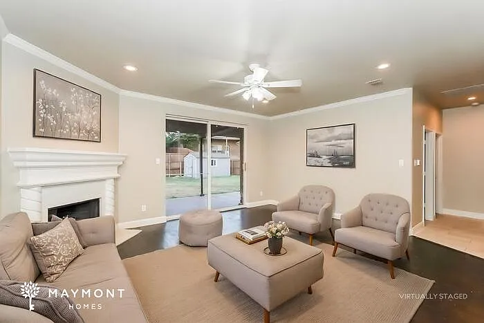 1658 Stetson Dr — Photo 7