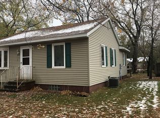 3219 Lotus St, Eau Claire, WI 54703