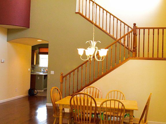 4th image of 598 Farrington Ln