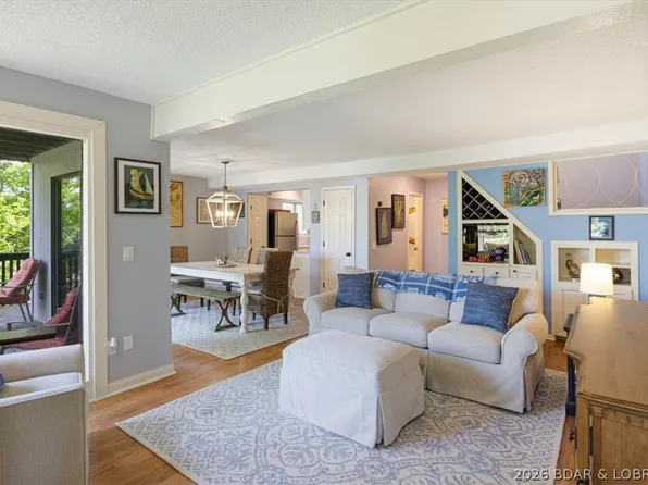 241 Shell Bay Cir #1A, Linn Creek, MO 65052