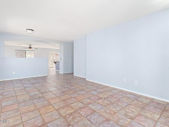 3rd image of 10451 W SUNFLOWER Place