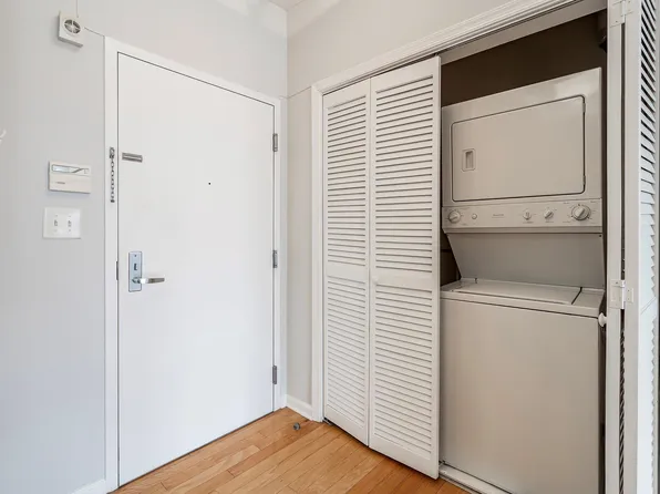 4 Constellation Place image 4 of 21