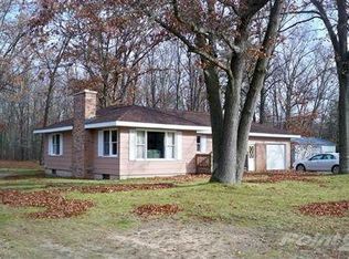 7738 Pine Creek Rd, Manistee, MI 49660