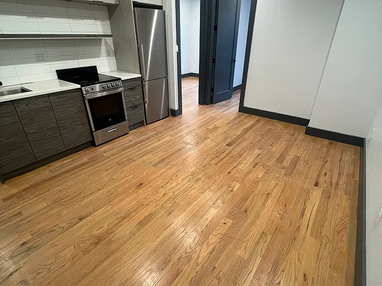 203 Rochester Ave #4B — Photo 9