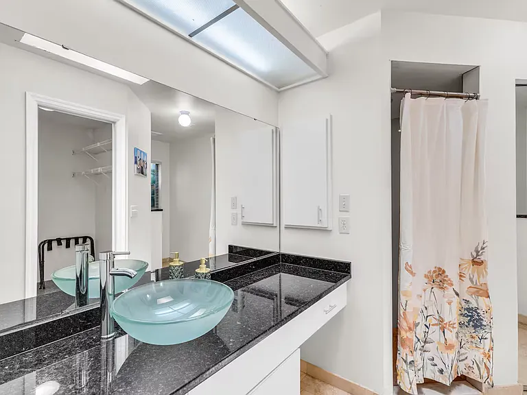 5462 Colonial Oaks Blvd — Photo 35