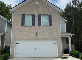1062 Valley Rock Dr, Lithonia, GA 30058