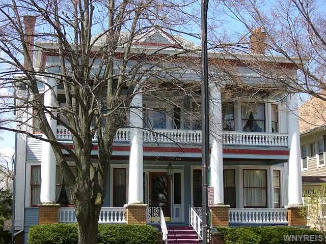 1st image of 428 Richmond Ave