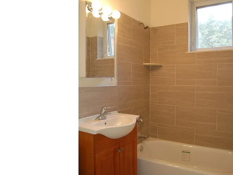 407 Cypress St #2F — Photo 25