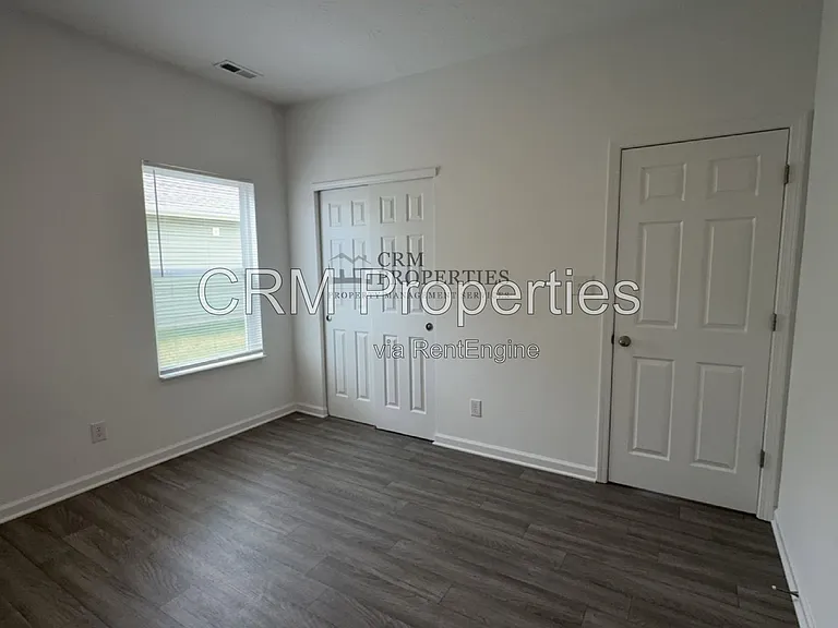 3242 Somers Dr — Photo 12