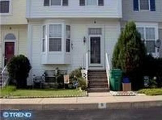 6 Spring Dr, Newark, DE 19702