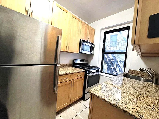 Sold by Beekman Street Realty | media 1