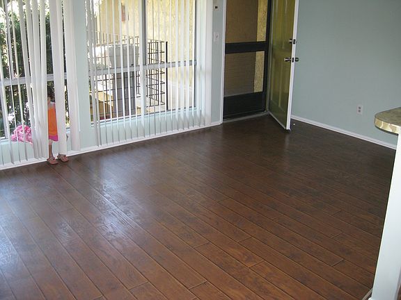5th image of 360 Temple Ave APT 15