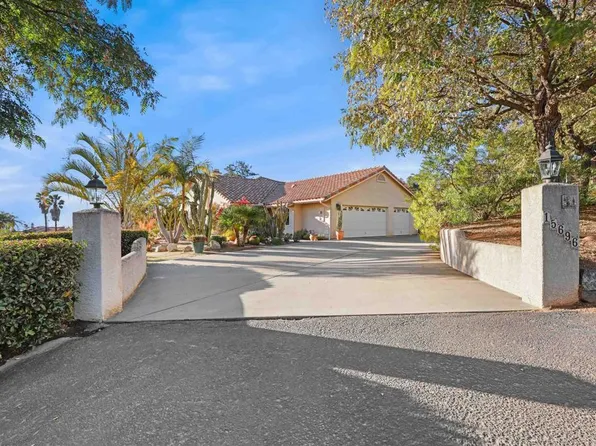15696 Villa Sierra Ln, Valley Center, CA 92082
