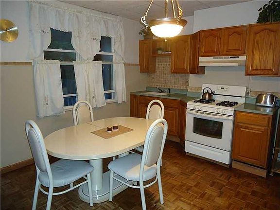 Kitchen (furniture not included)