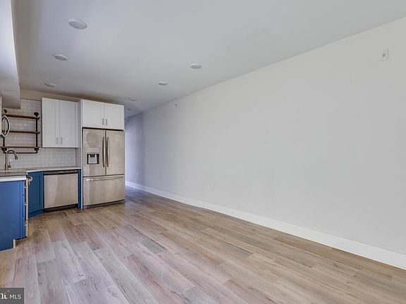 2nd image of 1535 N 6th St #E