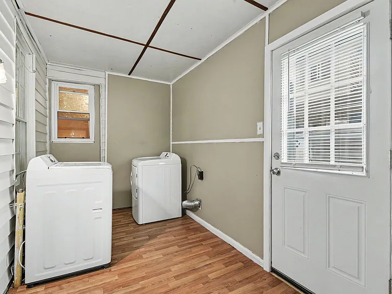 215 Pine Grove Rd #217 — Photo 8