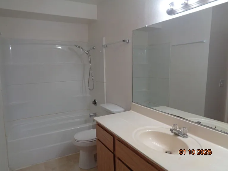 1630 Gardenia Ct — Photo 15