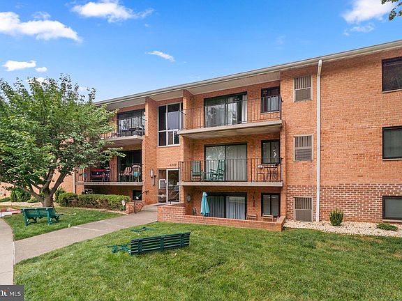 2nd image of 1747 Edgewood Hill Cir APT 203