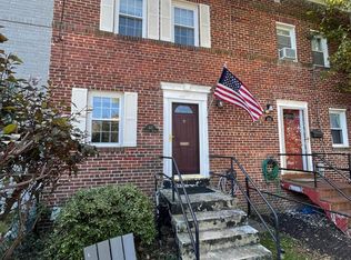 411 Laverne Ave, Alexandria, VA 22305