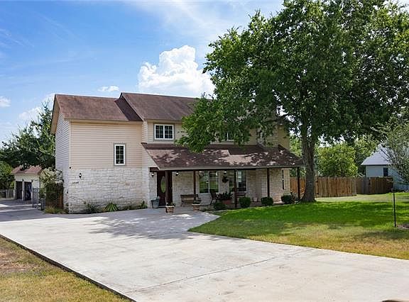 3rd image of 3509 Cattleman Dr