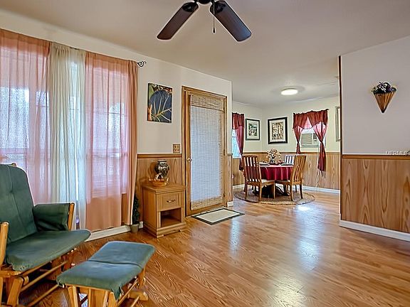 5th image of 3180 Parker Dr